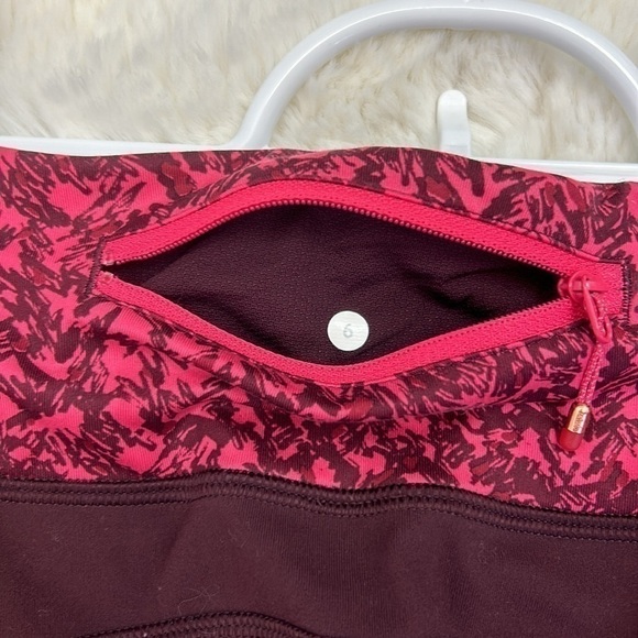 Lululemon Speed Tight IV Brushed Size 6 Bordeaux Drama Maroon Joggers - Picture 6 of 11